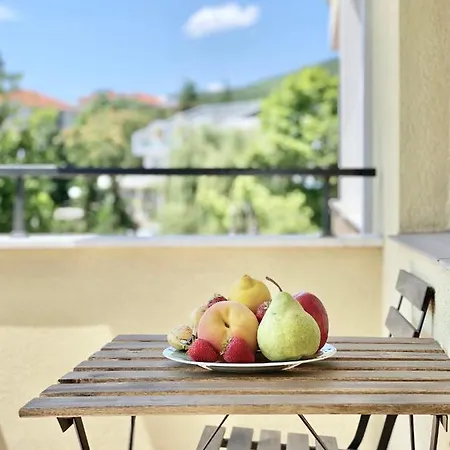Apartman Central Seaview For 4 Guests Szveti Vlasz